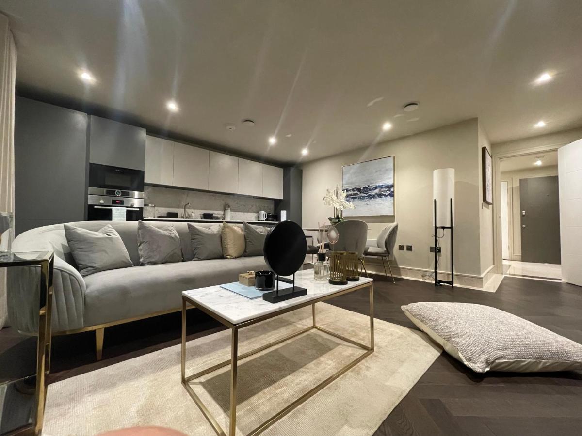 Sophisticated 1Br, 1 Ba Chigwell Designer Flat Chcl F2公寓 外观 照片
