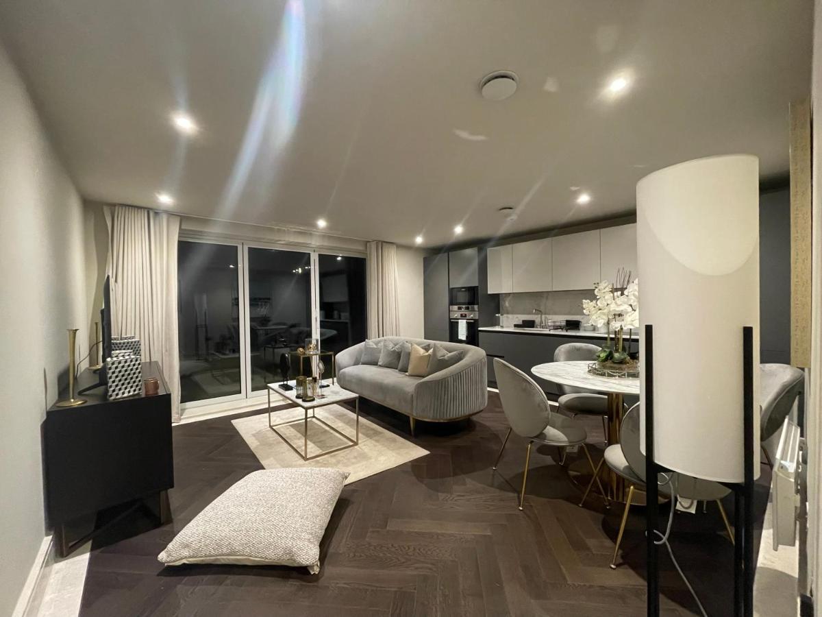 Sophisticated 1Br, 1 Ba Chigwell Designer Flat Chcl F2公寓 外观 照片
